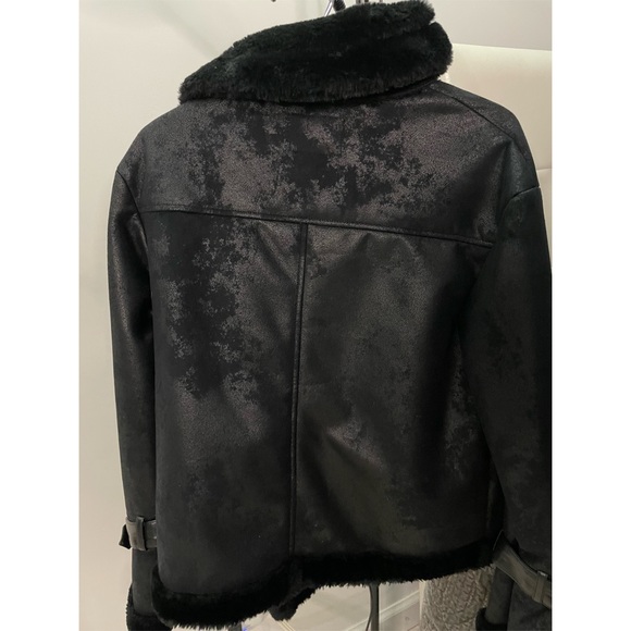 Express jacket - Picture 3 of 3